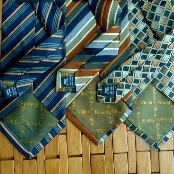Men EUC ROBERTO VILLINI  - BUNDLE of 3 - Various Patterns - 100% Silk Neck Ties